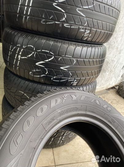 Goodyear Wrangler HP All Weather 265/65 R17