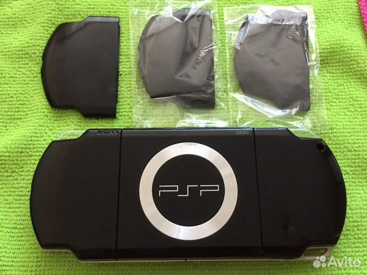 Игры Зарядка и задние крышки на PSP