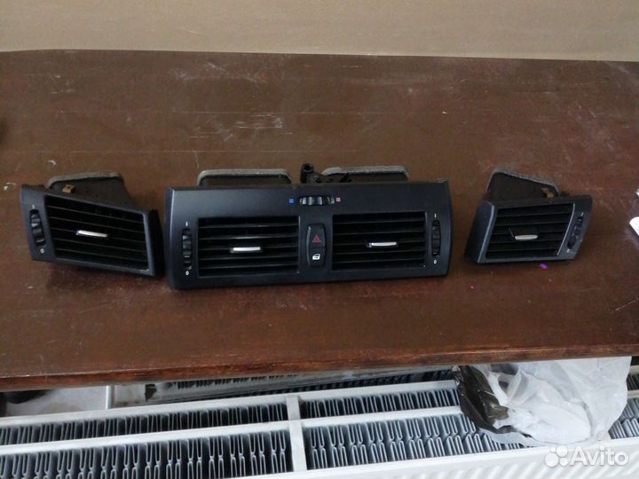 Воздуховод на bmw X3 E83 N47D20 2008 год