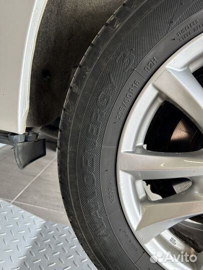 Toyo NanoEnergy 3 205/60 R16