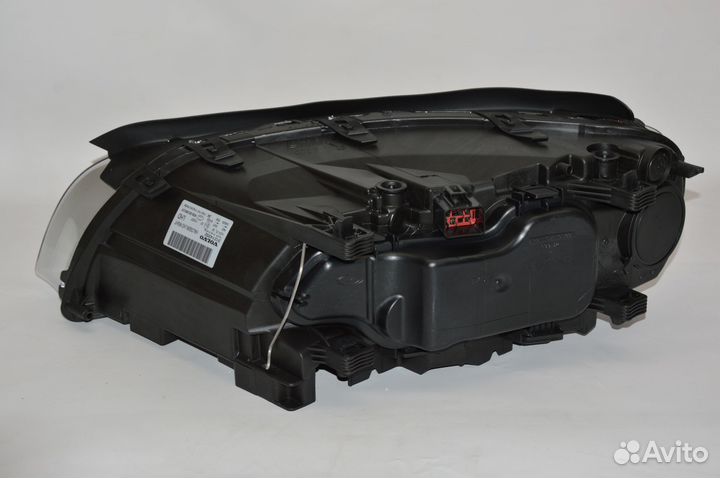 Фара правая галоген volvo,арт.31214352 для S80/X70