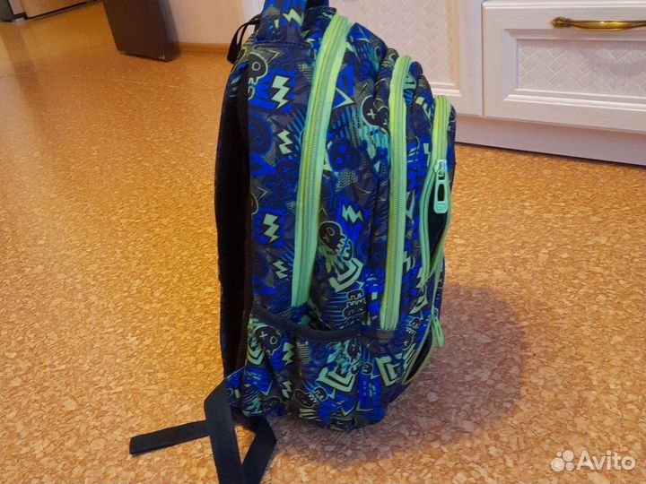 Школьный рюкзак