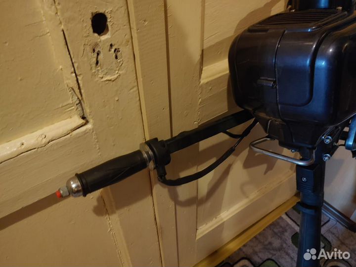 Лодочный мотор3.5