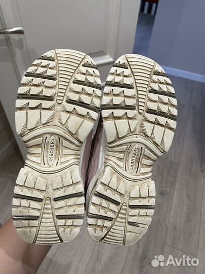 Кроссовки для девочки Skechers