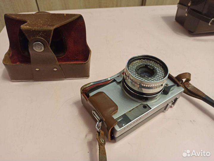 Пленочный фотоаппарат