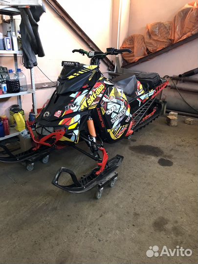 Brp Summit 800r e-tec 154