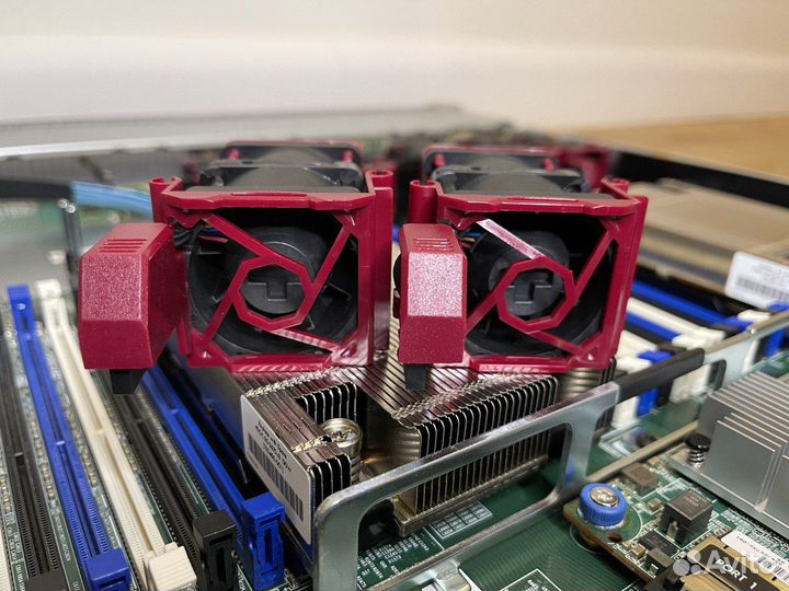 Сервер HP DL360 Gen9 8SFF 2x E5-2687Wv3 768GB