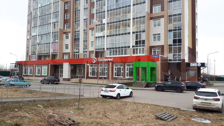 Торговая площадь, 105 м²