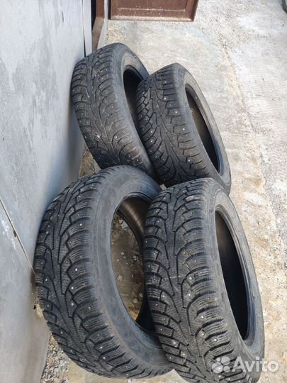 Nokian Tyres Hakkapeliitta 5 SUV 225/60 R18 104T