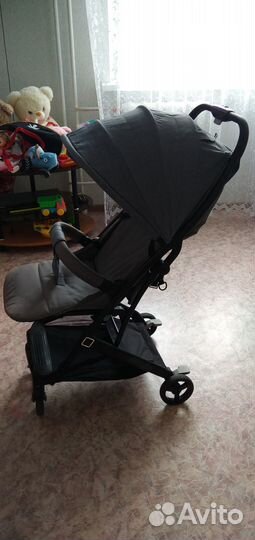 Прогулочная коляска Urbini