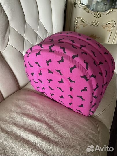 Лежанка для собак и кошек