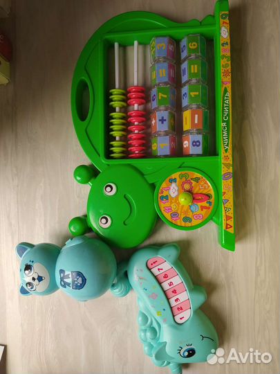 Развивающие игрушки пакетом