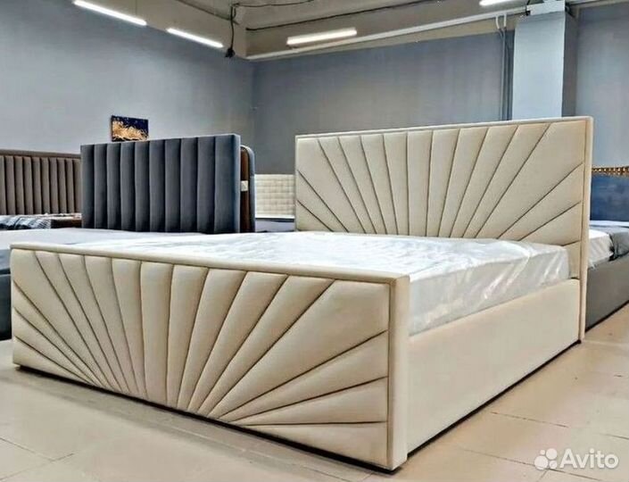 Кровать мягкая двуспальная на заказ