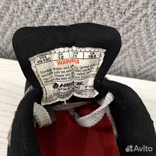 Кроссовки heelys