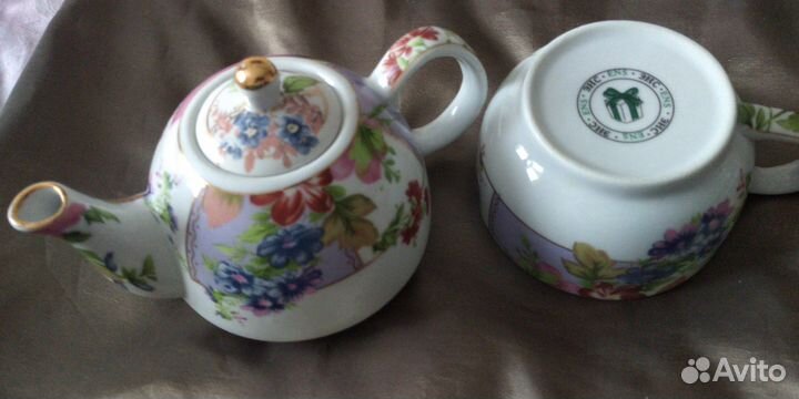 Тарелки,супница, набор чайник,салфетница и тд