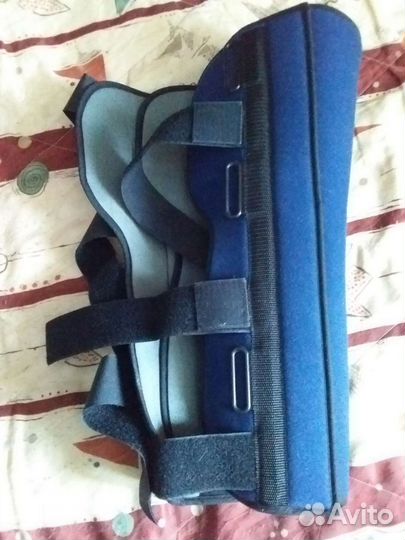 Ортез на коленный сустав