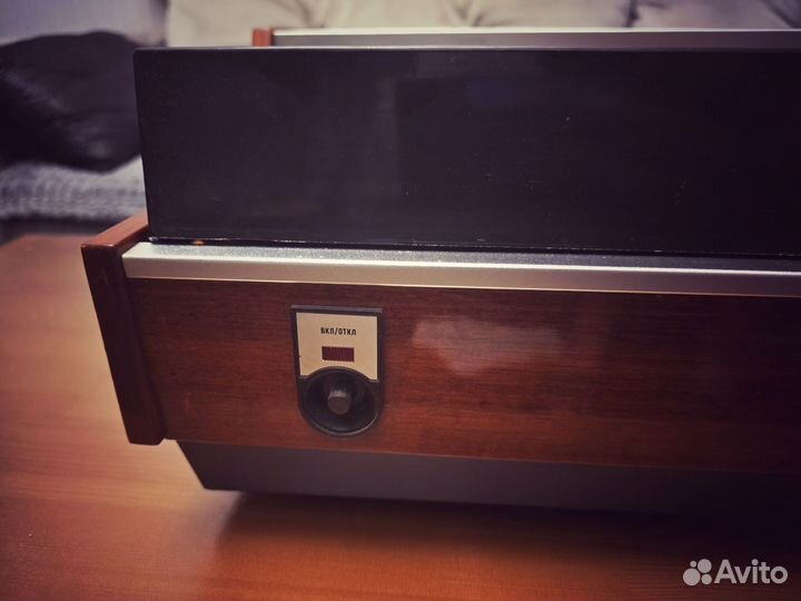 Проигрыватель Вега - 101 Стерео