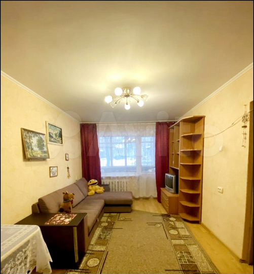 2-к. квартира, 45 м², 1/9 эт.