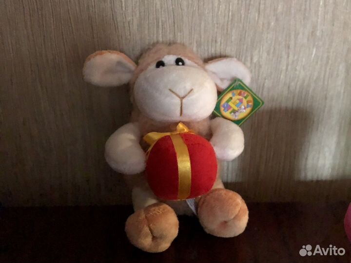 Плюшевый медведь