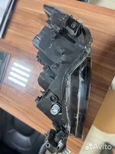 Продам фару правую битую на мазда сх-5 б/у