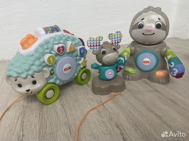Игрушки fisher price Ленивец,Лось,Ежик
