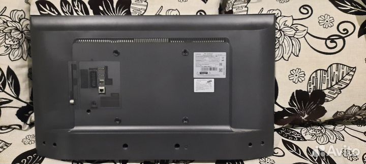 Телевизор samsung SMART tv 32