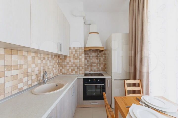 2-к. квартира, 50 м², 3/3 эт.