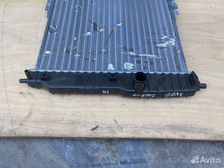 Радиатор охлаждения chevrolet aveo t250
