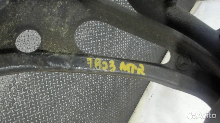 Балка подвески передняя Mercedes ML W164, 2005
