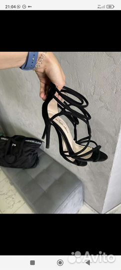 Босоножки женские