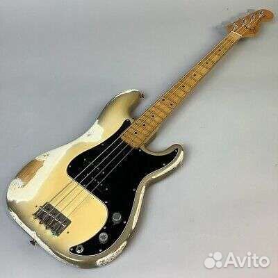 Бас-гитара Fender Precision Bass 1980