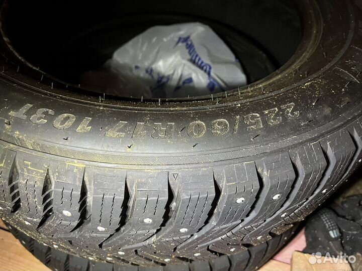 Kumho WinterCraft SUV Ice WS31 225/60 R17 103T