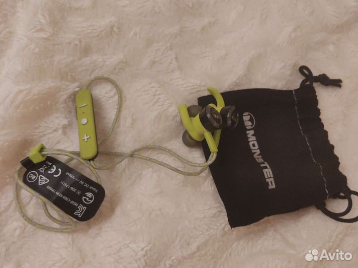 Беспроводные наушники monster