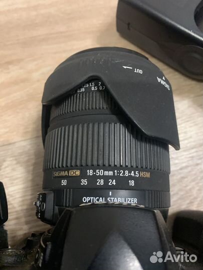 Зеркальный фотоаппарат