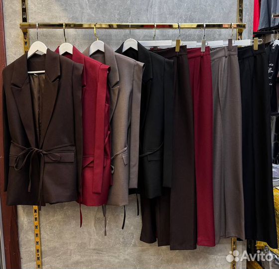 Трендовый костюм пиджак без рукавов + брюки