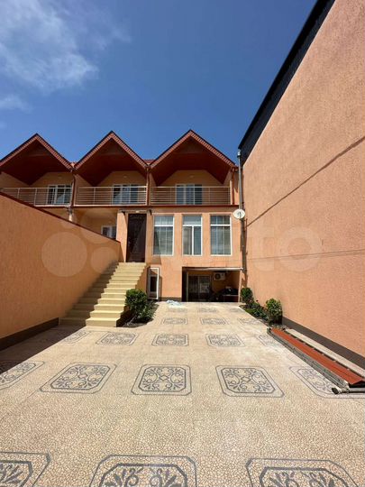 Гостиница, 600 м²