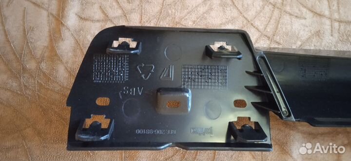 Ресница фары пежо 206