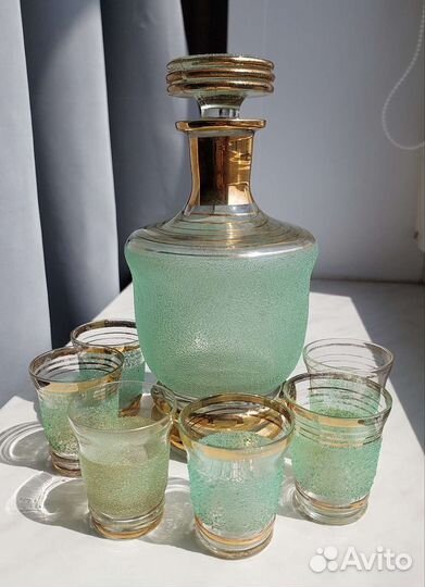 Набор графин и 6 стопок, цветное насыпное стекло