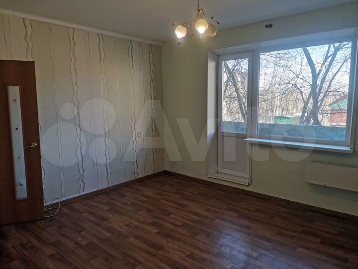 2-к. квартира, 52 м², 2/10 эт.