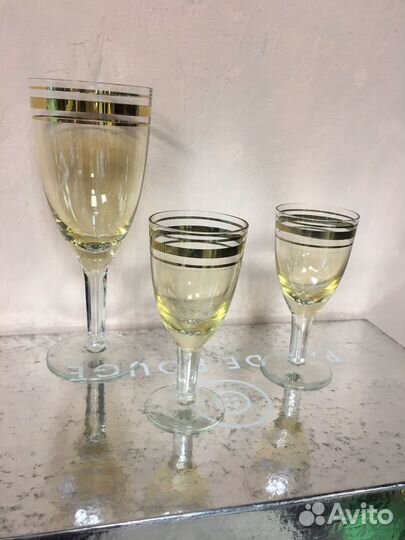 Фужеры, рюмки из стекла и хрусталя