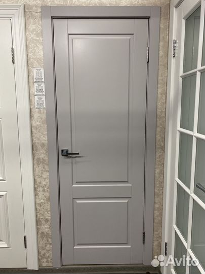 Двери межкомнатные серые