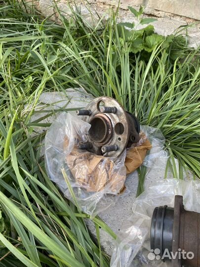 Задние ступицы hyundai solaris 2011