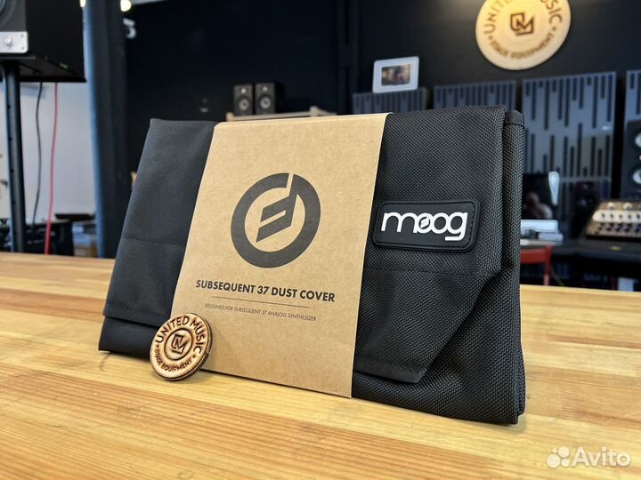 Moog Subsequent 37 Dust Cover в Наличии