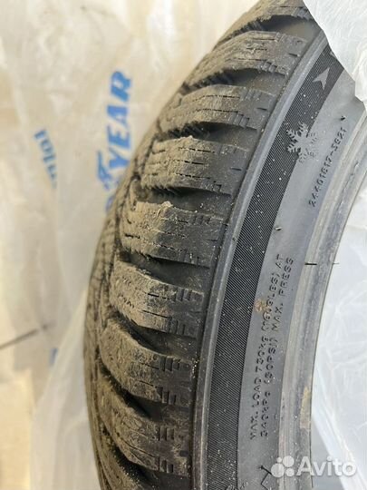 Sailun Ice Blazer Stud 245/40 R18 97T