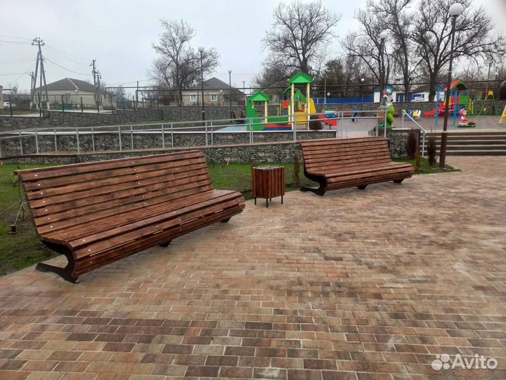 Скамейка уличная