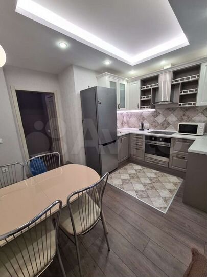 2-к. квартира, 50 м², 14/18 эт.