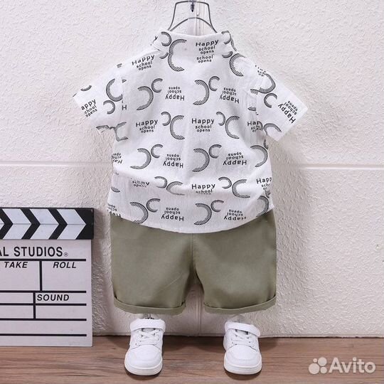 Костюм детский новый