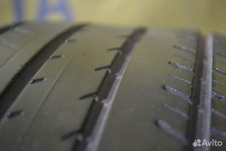 Yokohama BluEarth E70 215/55 R17