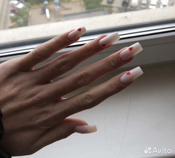 Мастер маникюра и педикюра