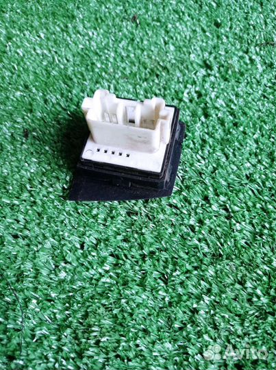 Блок управления зеркалами митсубиси лансер 10